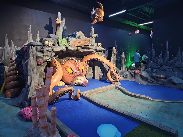 Sky Pirates of Mermaid Bay Mini Golf 3