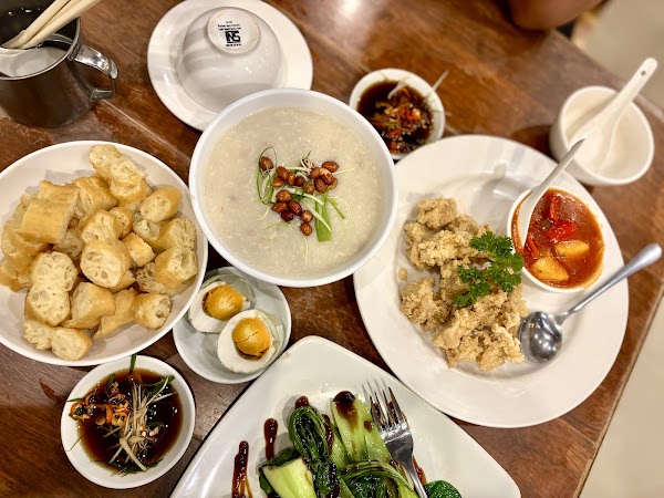 Warung Laota Sunset Road 5