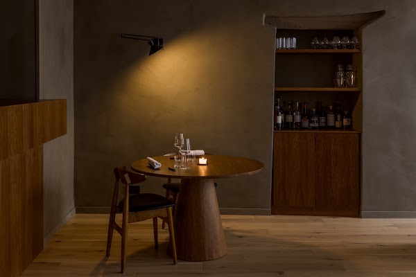 eme restaurant