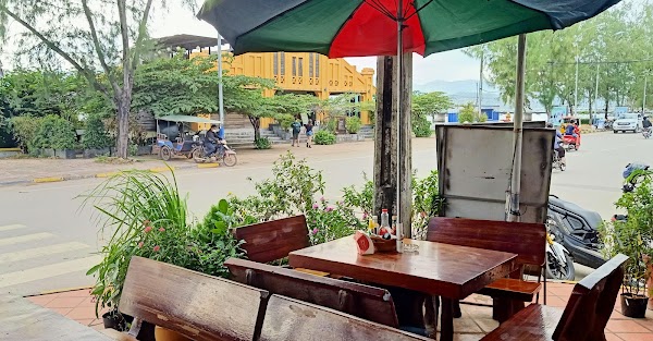 Kampot Pie and Ice Cream Palace