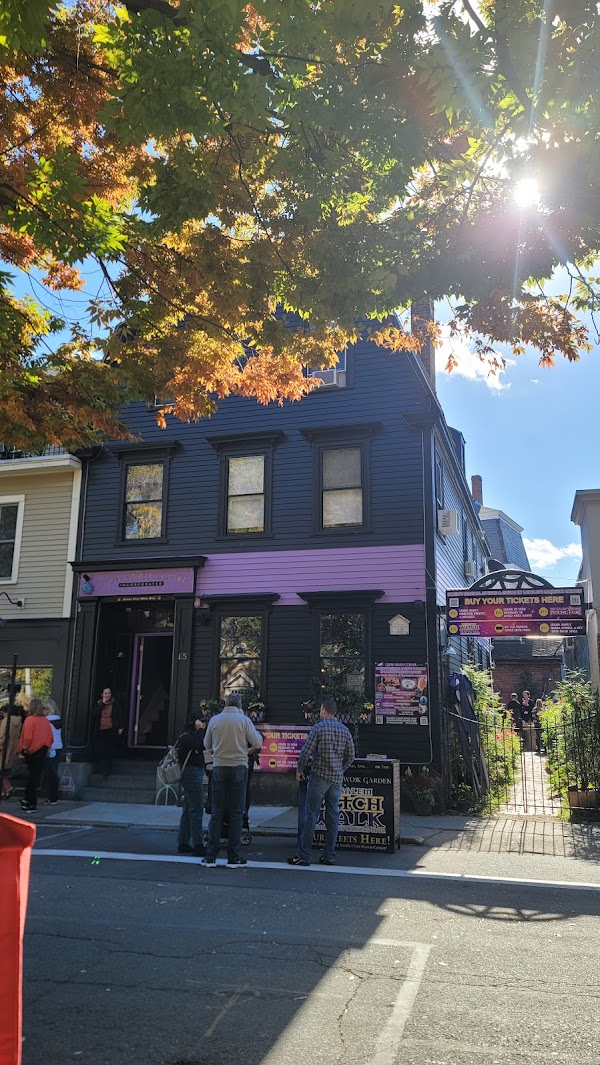 Crow Haven Corner