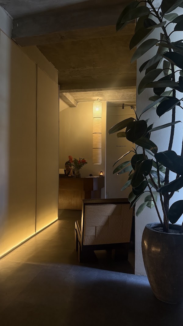 Omra Spa - Massage | Head Spa