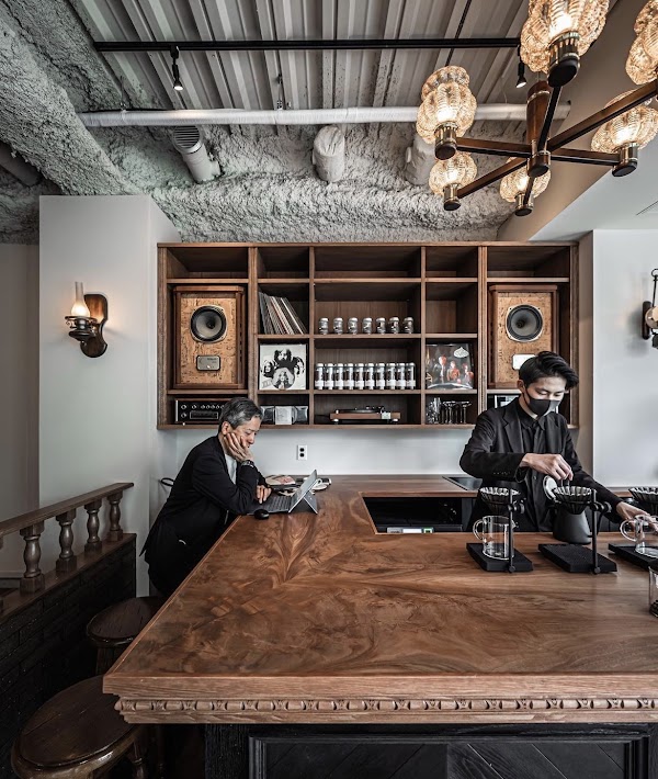 Glitch Coffee and Roasters GINZA 1