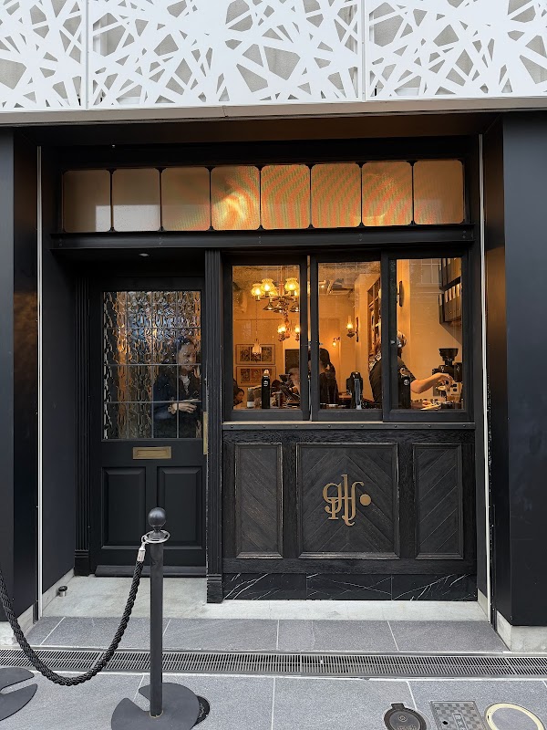 Glitch Coffee and Roasters GINZA 3