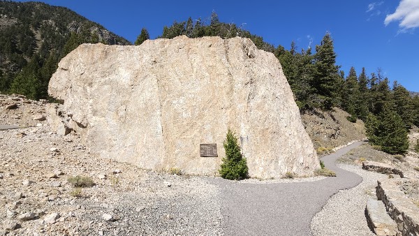 Earthquake Lake Visitor Center 2