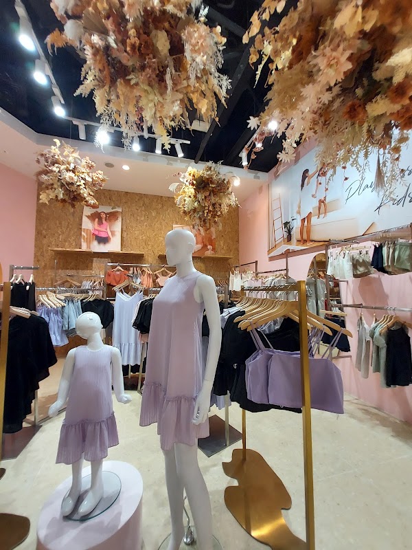 Playdress Plaza Singapura 2
