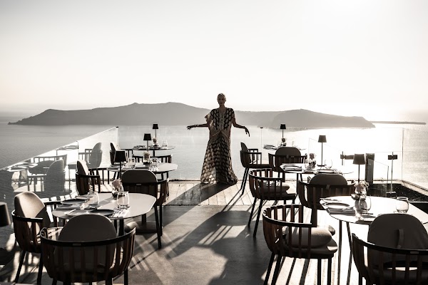 Mavro Restaurant Santorini