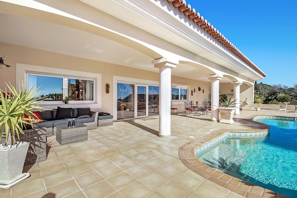 The Luz Beach House Luxury Holiday Villa