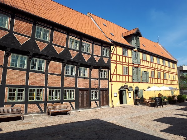 H. C. Andersens House 2