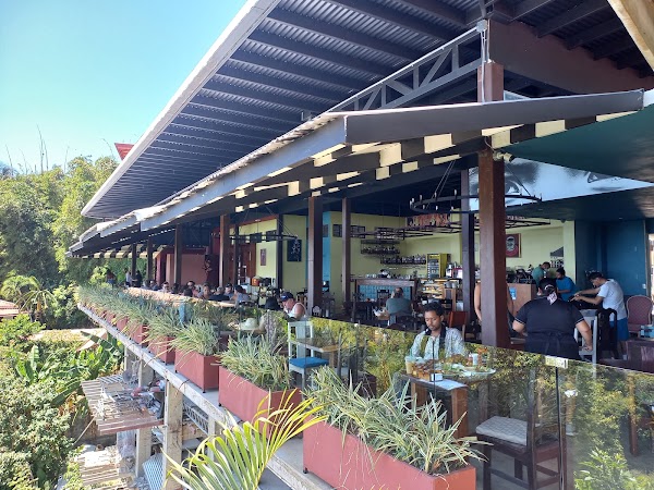 Emilio's Cafe 3