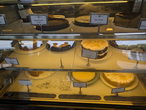 Emilio's Cafe 2