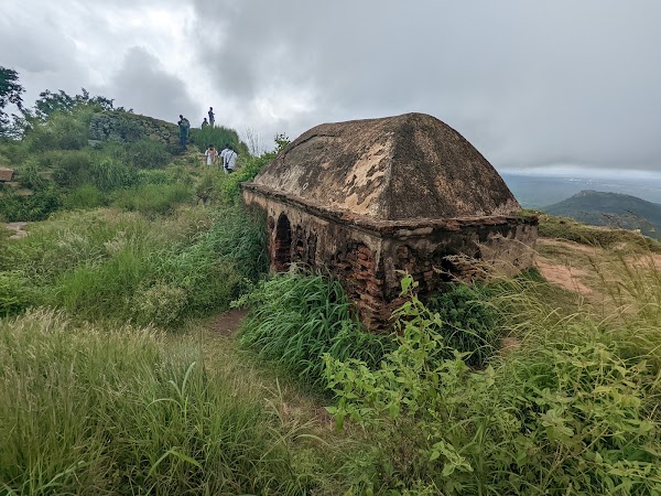 Makalidurga Fort