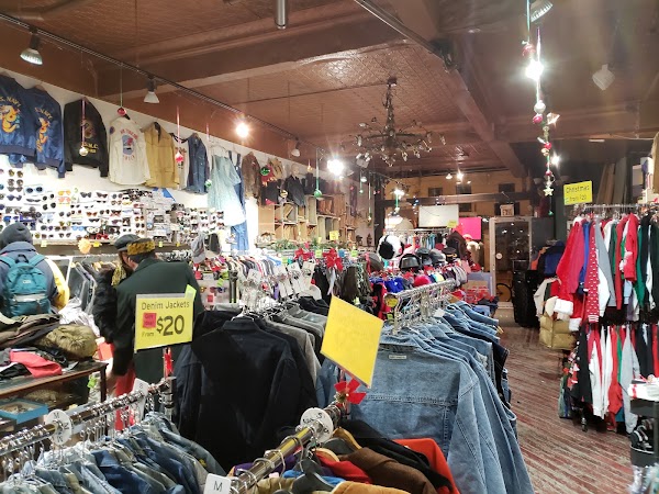 Dirty Mike's Thrift 5