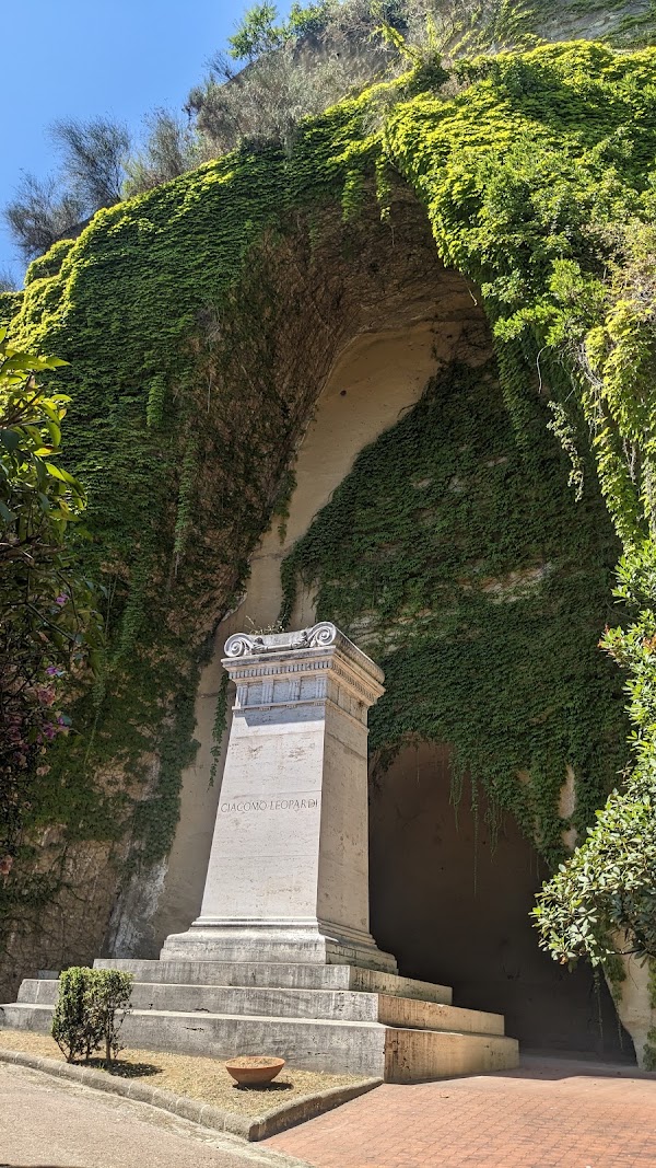 Parco Vergiliano a Piedigrotta 5