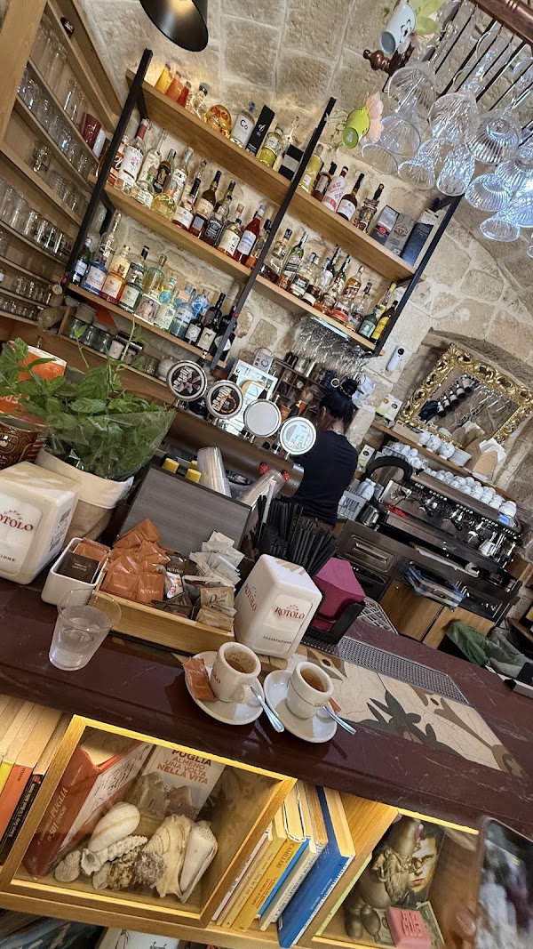 Caffè Letterario - Monopoli 2