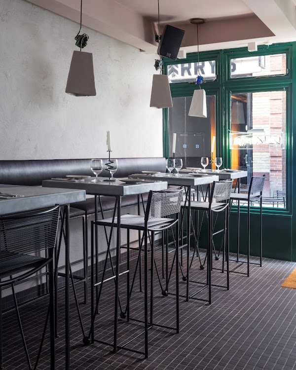 Bar Crispin