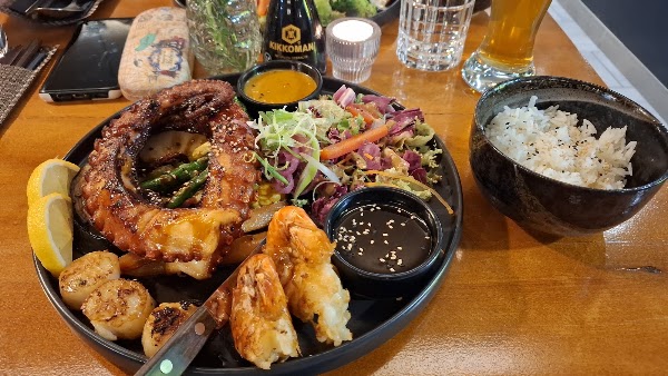 Yuzu Restaurant 3