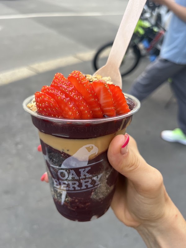 OAKBERRY AÇAÍ - Milano - Cadorna 4