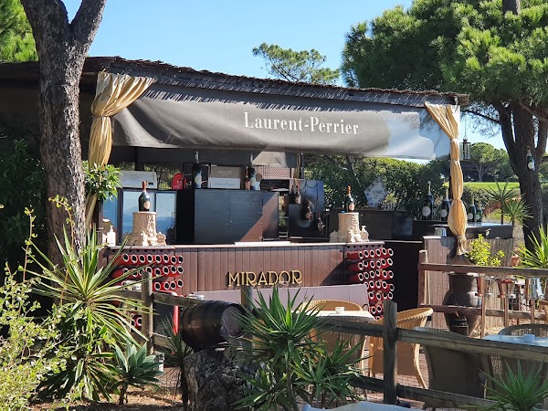 Mirador Champagne Bar 1