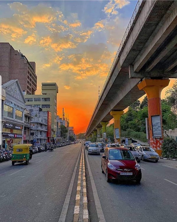 Mahatma Gandhi Road 1
