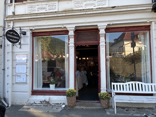The Dining Hook
