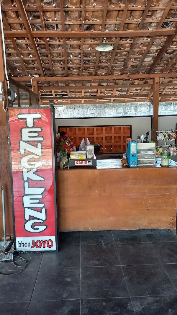 Tengkleng Bhenjoyo, Parangtritis