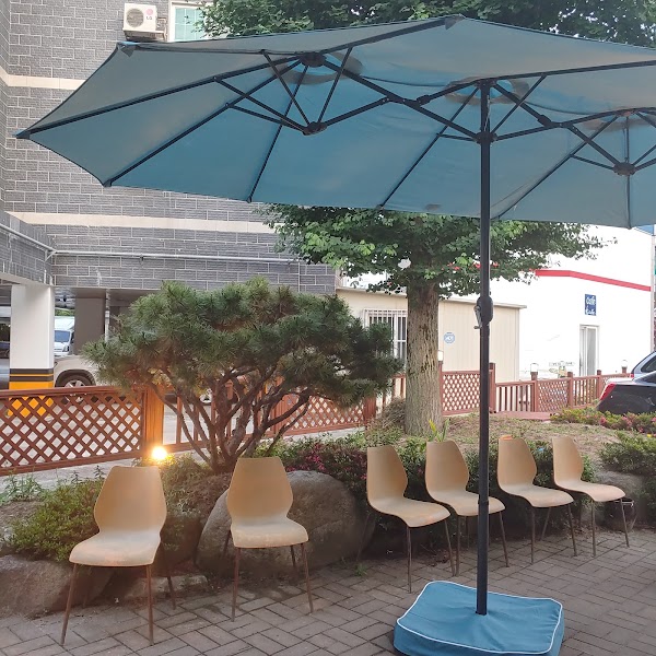 Geumhojeong