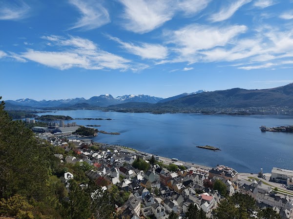 Aksla Viewpoint 5