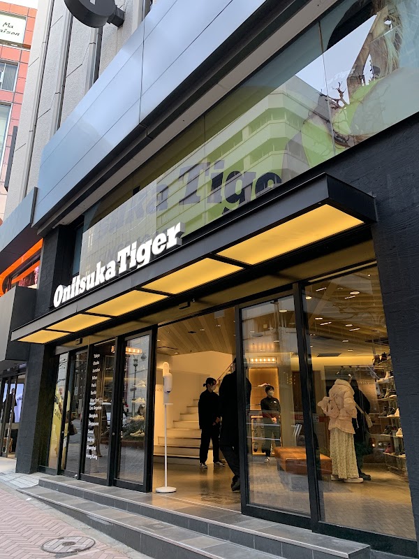 Onitsuka Tiger Shibuya