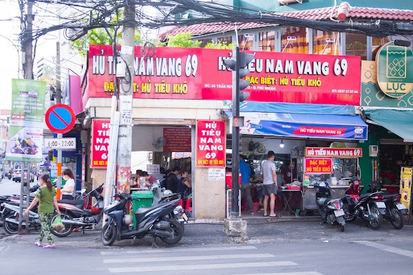 Hủ Tiếu Nam Vang 69 | Hủ tiếu lâu đời ngon khét tiếng Quận Phú Nhuan 1