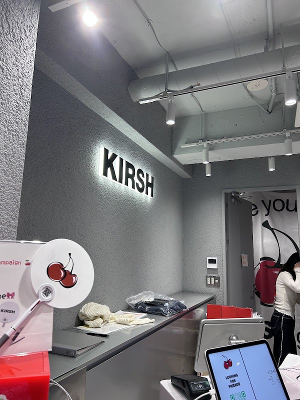 KIRSH TOKYO FLAGSHIP STORE 4