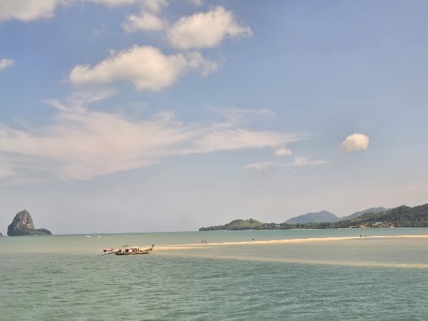 Laem Haad Beach 2
