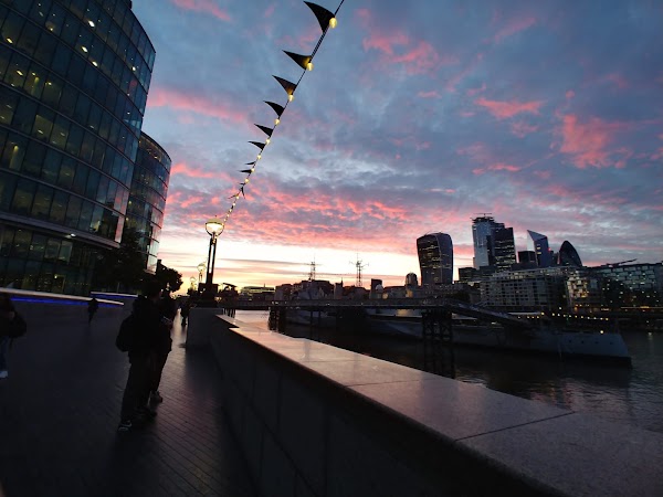 Riverside Walk 4