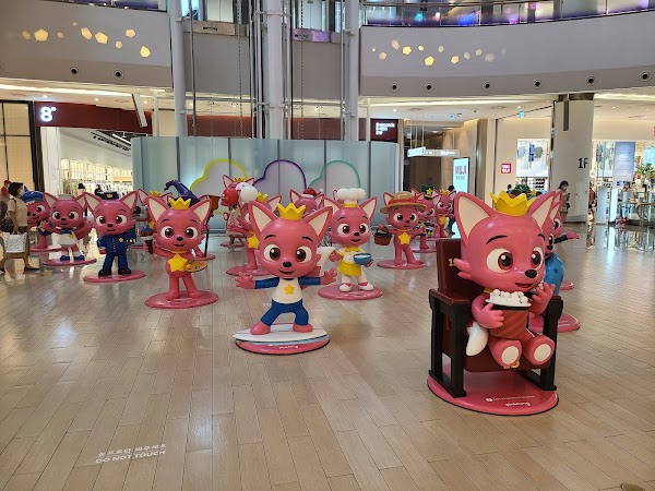 LOTTE WORLD MALL 4