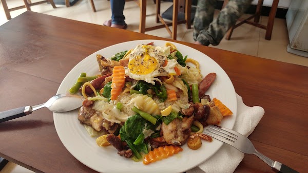 Cafe Divine Street 5
