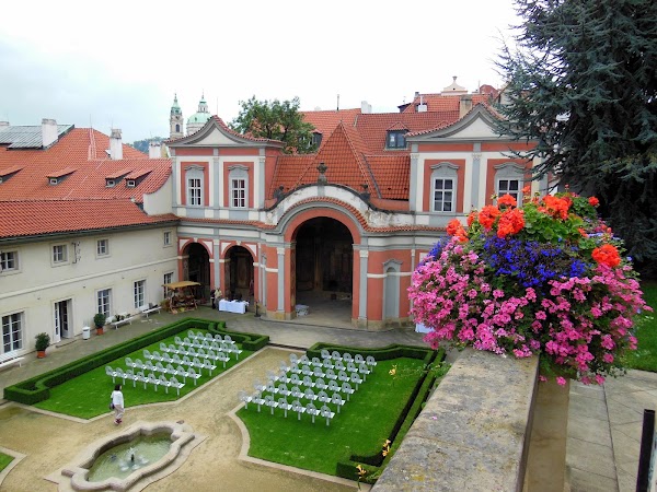 Hartig garden 2
