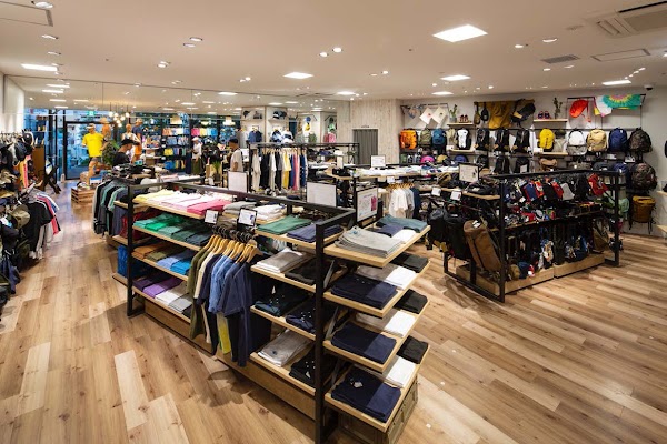 OSHMAN'S原宿店 2