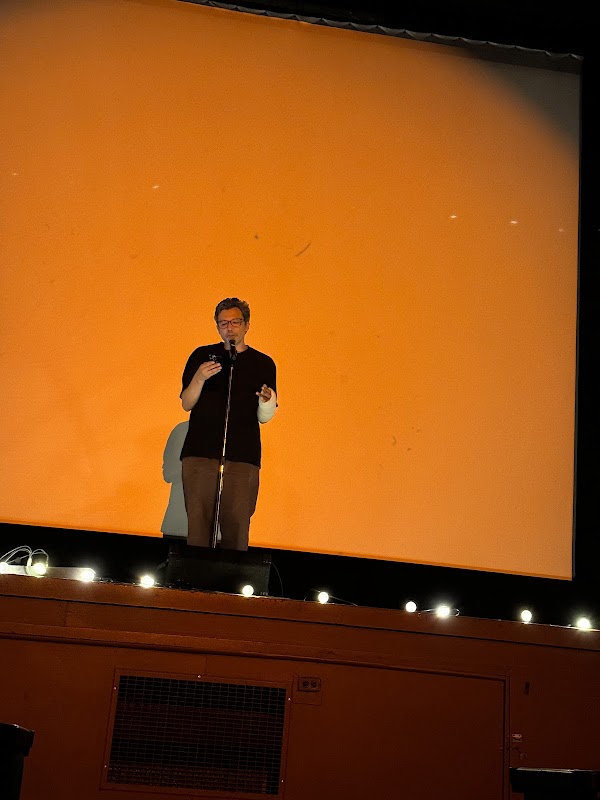 4 Star Theater 2