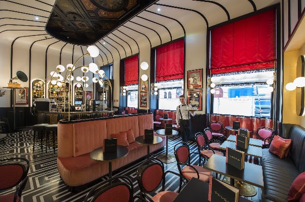 Salon Sacher 1