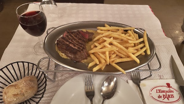 L'Entrecôte de Paris 4