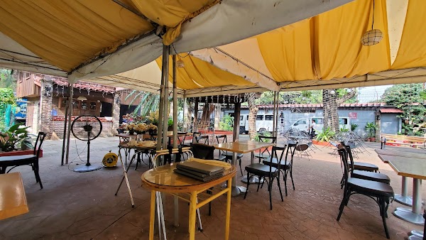 Ilustrado Restaurant 1