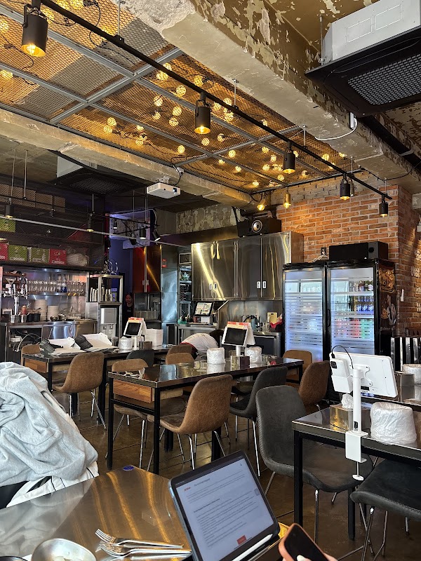 BB.Q Chicken Myeongdong Star 2