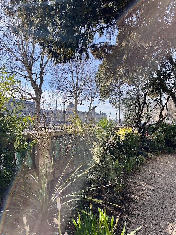 Jardin des Combattants Espagnols de la Nueve 2