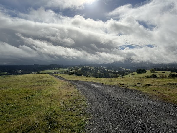 Stanford Dish Hiking Trail 2