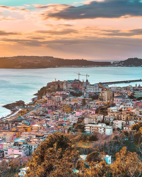 Pozzuoli 4