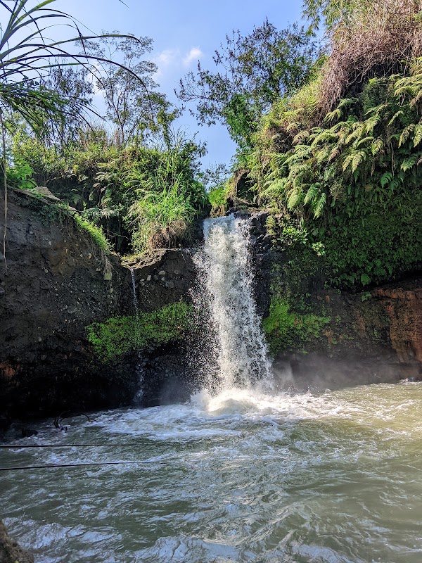 curug wadas cepit
