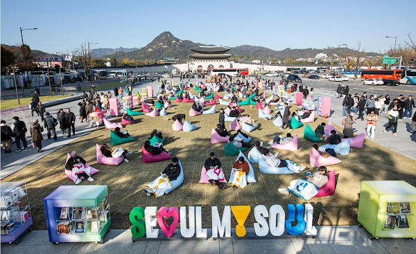 Seoul Outdoor Library Tour 4