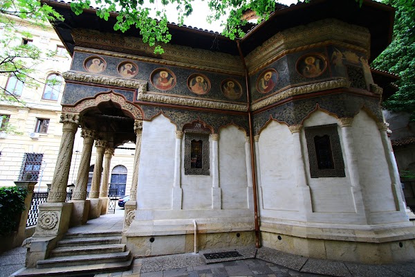 The Church of the "Stavropoleos" Monastery 5