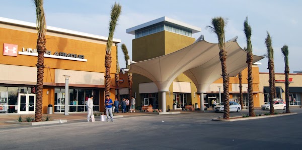Las Vegas South Premium Outlets 1