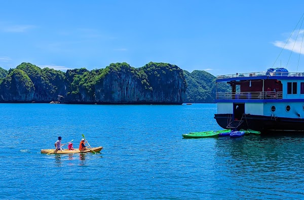 Lan Ha Bay 5